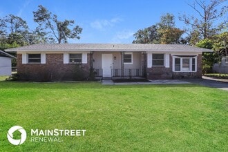 7912 Dalehurst Dr S in Jacksonville, FL - Building Photo - Building Photo