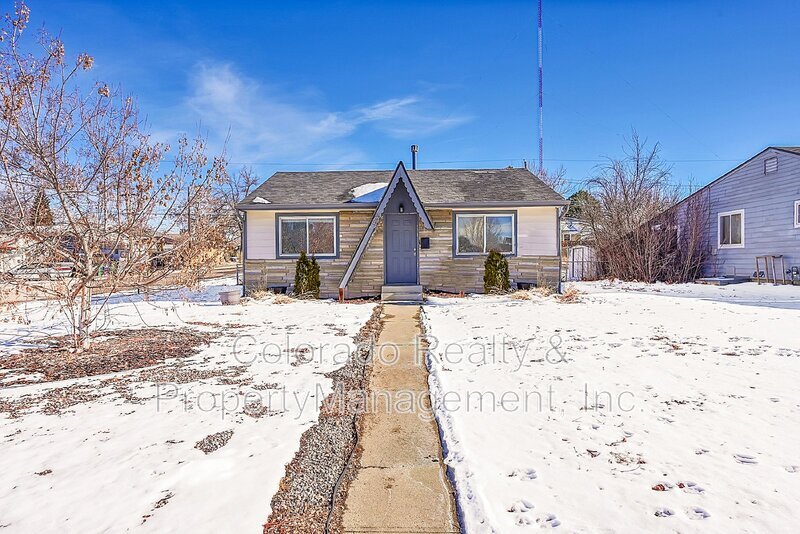 1800 S Shoshone St in Denver, CO - Building Photo