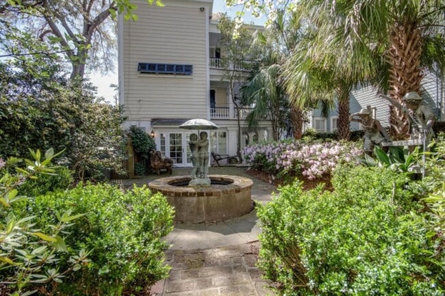 36 Charlotte St in Charleston, SC - Building Photo - Building Photo
