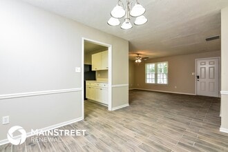 3717 Paddington Trail in Rex, GA - Foto de edificio - Building Photo