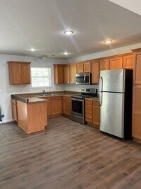 24310 Tanglewood Rd photo'