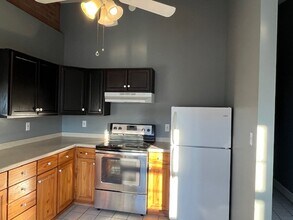 3509 Sardis Way, Unit 3 in Pittsburgh, PA - Foto de edificio - Building Photo