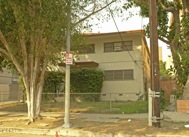 Yucca Apartments