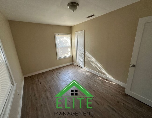 3801 40th Ave in Sacramento, CA - Building Photo - Building Photo