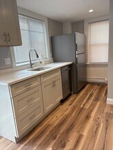 408 Neponset St in Canton, MA - Building Photo - Building Photo