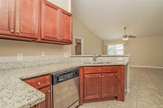 1903 Ray Pl in Poinciana, FL - Building Photo - Building Photo