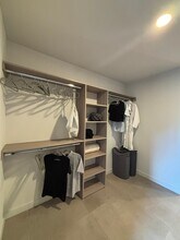 162 NE 23rd St, Unit B1 in Miami, FL - Building Photo - Building Photo