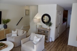 159 Columbia Ave in Phoenixville, PA - Building Photo