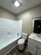 1634 Clear Lake Ave in Baton Rouge, LA - Foto de edificio - Building Photo