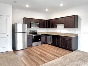 629 Madison Dr in Davenport, FL - Building Photo - Building Photo