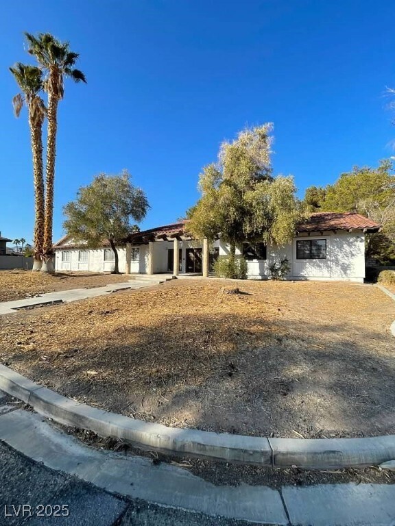 7664 Angel Crest Cir in Las Vegas, NV - Building Photo - Building Photo