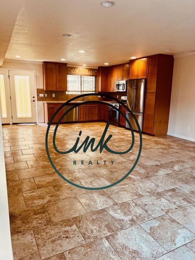 property at 1046 Riverview Dr