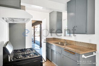 837 S Sierra Vista Ave in Alhambra, CA - Building Photo - Building Photo