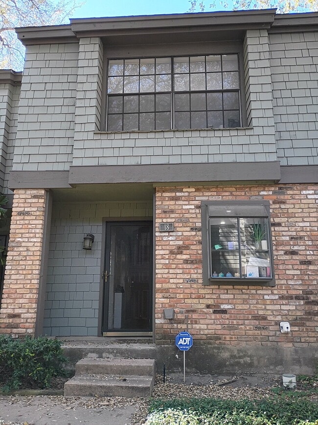 property at 7316-7122 Wood Hollow Dr