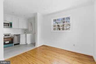 4813 20th Pl N in Arlington, VA - Building Photo - Building Photo