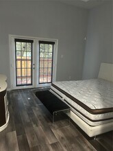 3526 Griggs Rd in Houston, TX - Building Photo - Building Photo