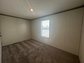 783 Virginia in Belleville, MI - Building Photo - Building Photo