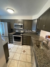 231 Shady Ridge Dr in Monroeville, PA - Foto de edificio - Building Photo