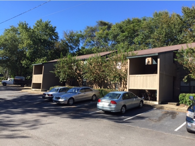 Gentian Square in Columbus, GA - Building Photo