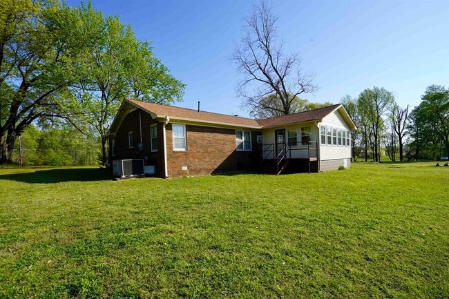 2668 Quito-Drummonds Rd in Drummonds, TN - Building Photo - Building Photo