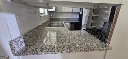 445 Wilson Mill Rd SW in Atlanta, GA - Building Photo - Building Photo