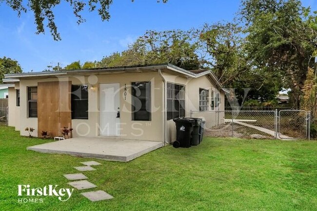 property at 1501 NW 16th Ln
