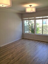 5169 Pickford St, Unit 5169 in Los Angeles, CA - Foto de edificio - Building Photo