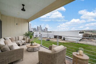 1819 South St in Houston, TX - Building Photo - Building Photo