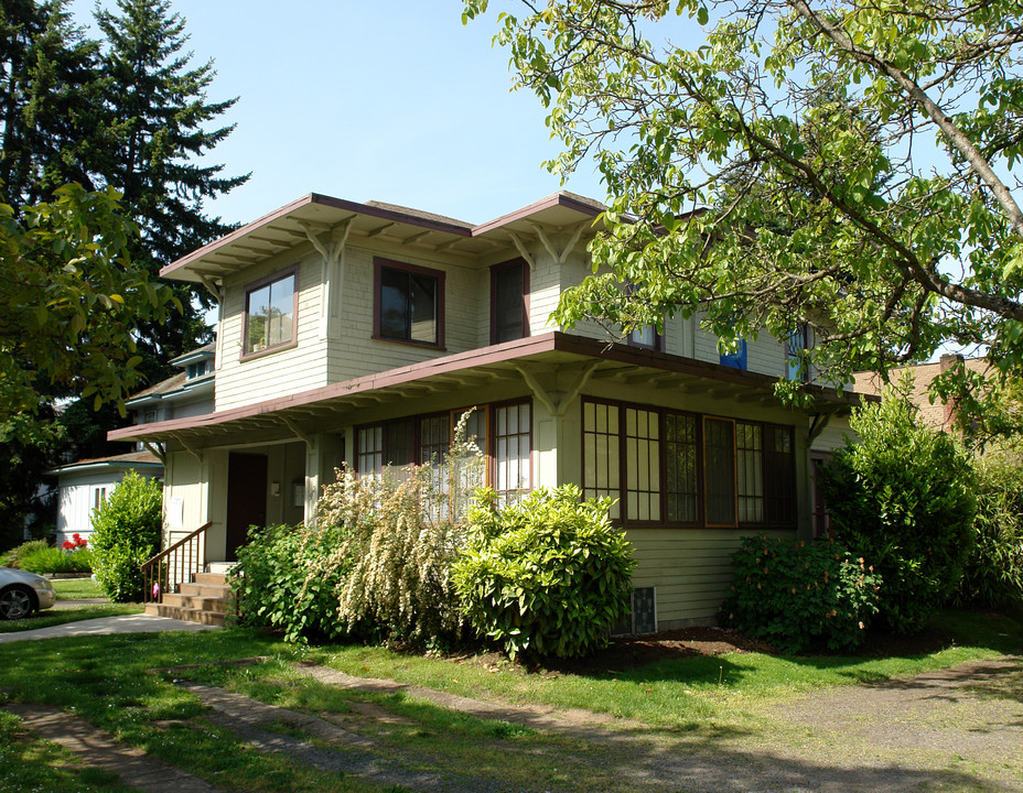 512 Lincoln St in Eugene, OR - Building Photo