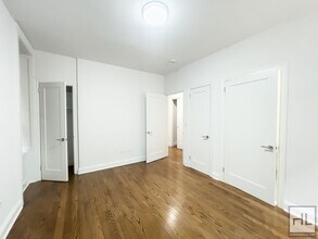 WEST 58 STREET in New York, NY - Building Photo - Building Photo
