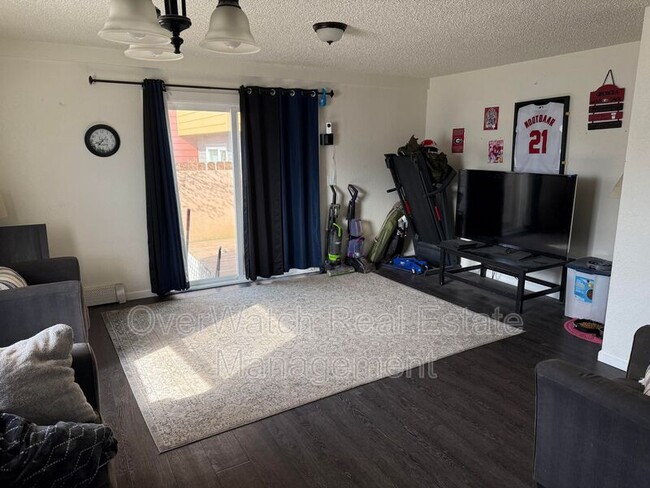 property at 627 N Klevin St