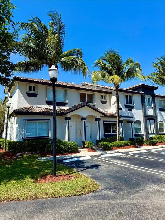 2204 SE 25th Ave in Homestead, FL - Building Photo