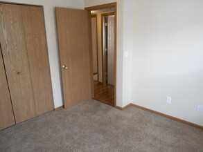 510 5th St, Unit C in Coralville, IA - Building Photo - Building Photo