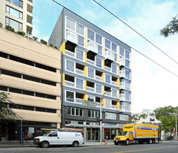 Emmons on 3rd in Seattle, WA - Foto de edificio - Building Photo