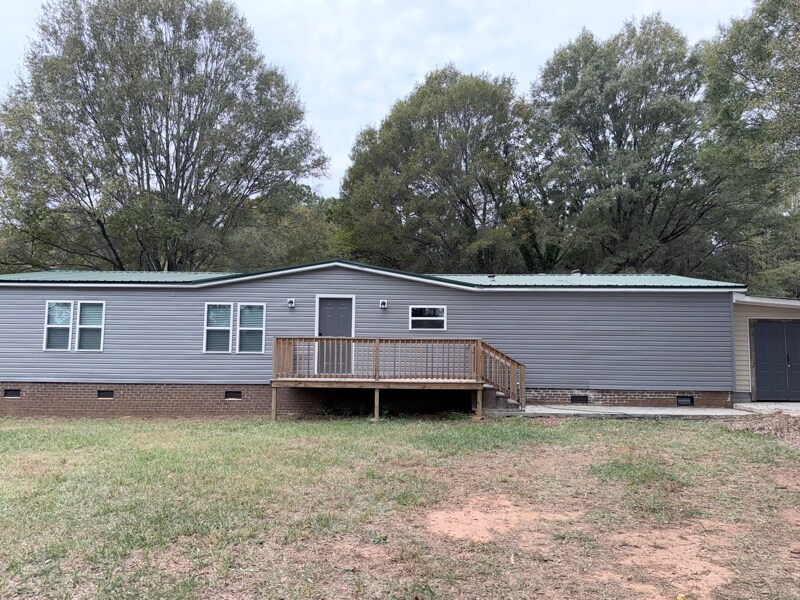 4994 Esther Bandy Rd in Catawba, NC - Building Photo
