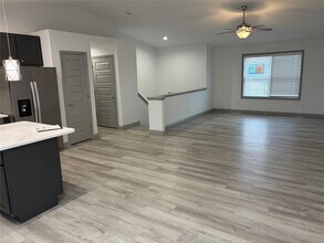 28712 Woodland Heights Dr in Warrenton, MO - Building Photo - Building Photo