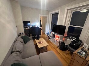 21 Sheafe St, Unit 5 in Boston, MA - Building Photo - Building Photo