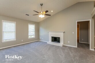 44 Serenity Ct in Hoschton, GA - Foto de edificio - Building Photo