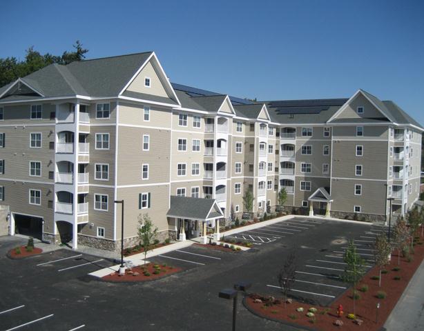 Village Green in Tewksbury, MA - Building Photo