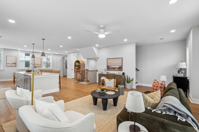Fenland Townhomes in Daniel Island, SC - Building Photo - Building Photo