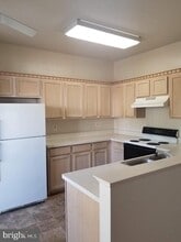 3290 Gina Pl in Woodbridge, VA - Building Photo - Building Photo