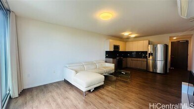 1631 Kapiolani Blvd in Honolulu, HI - Foto de edificio - Building Photo