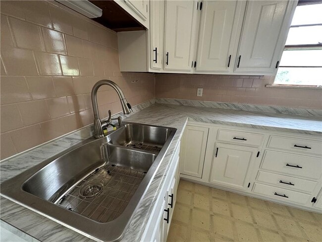 property at 1243 Cranston St