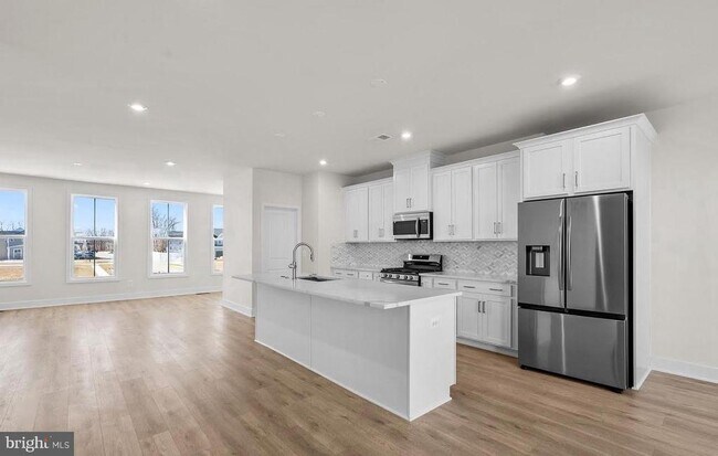 127 Heyford Dr in Stephenson, VA - Building Photo - Building Photo