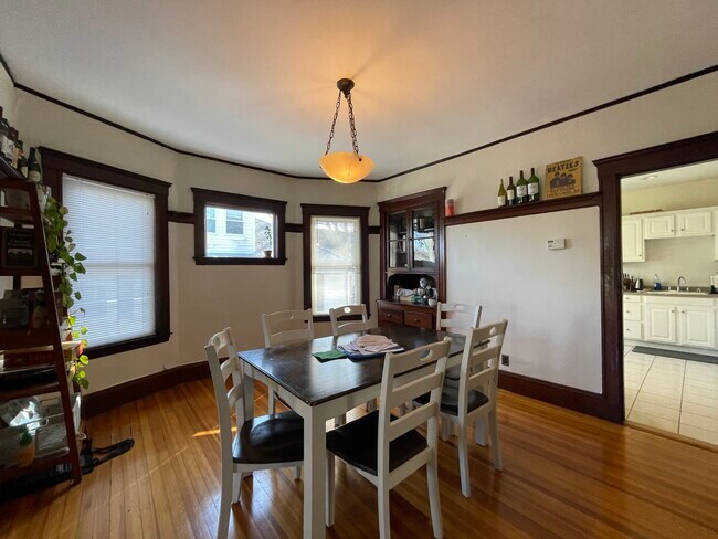 56 Hobson St, Unit 2 in Boston, MA - Building Photo - Building Photo