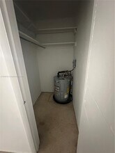 166 W 9th St in Hialeah, FL - Building Photo - Building Photo