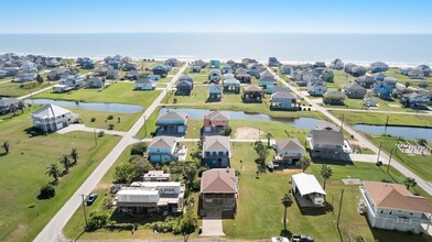 2116 Lilly Ave in Port Bolivar, TX - Building Photo - Building Photo