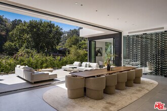 982 Stone Canyon Rd in Los Angeles, CA - Building Photo - Building Photo
