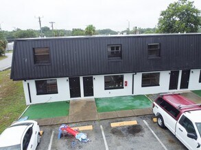 1215 Alabama Ave in Daytona Beach, FL - Building Photo - Building Photo