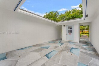 10375 NW 35th St in Coral Springs, FL - Building Photo - Building Photo